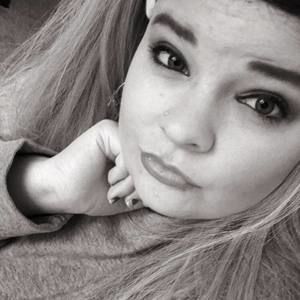 Meet your Posher, Abigail mae